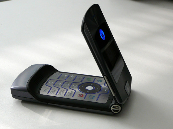 Motorola RAZR maxx V6