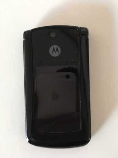 Motorola RAZR2 V9x
