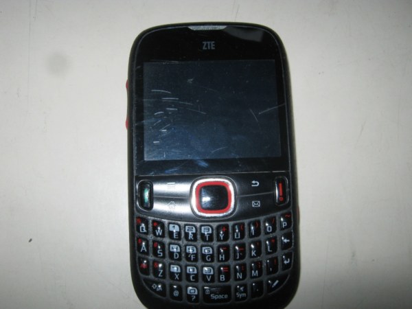 ZTE V821