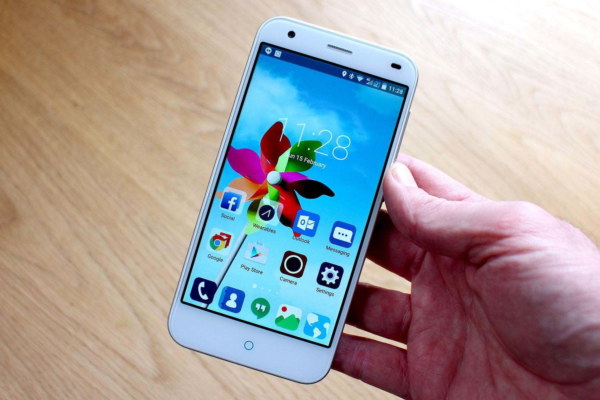 ZTE Blade S6