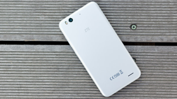 ZTE Blade S6 Plus