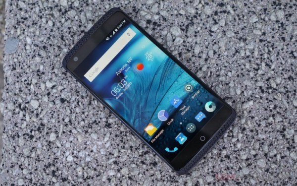 ZTE Axon Pro