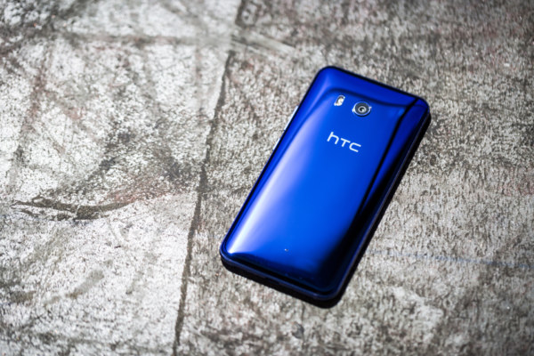 HTC U11