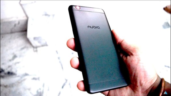 ZTE nubia M2 Play