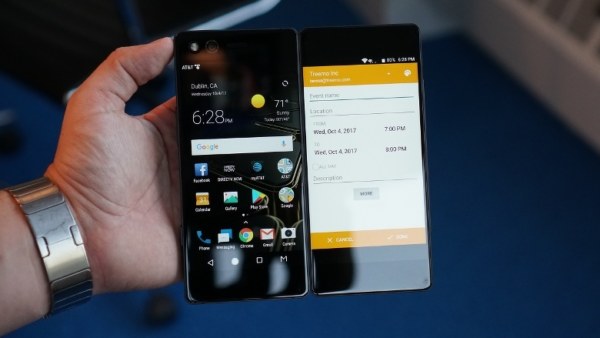 ZTE Axon M