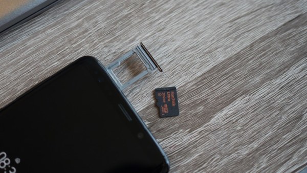 Motorola Moto One Macro