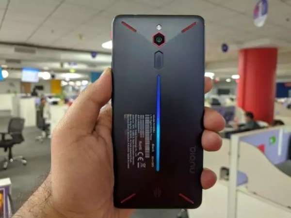 ZTE Blade V20